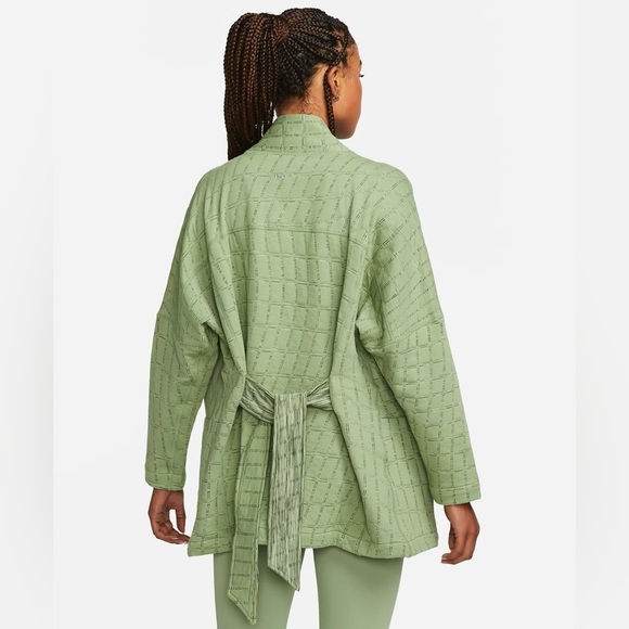 Nike Plus Jacket 💚 - Picture 4 of 12